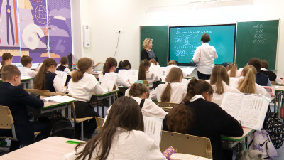 Петербург оказался в числе лидеров среди регионов по качеству образования