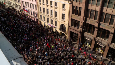 Александр Беглов: В год юбилея Победы акция «Бессмертный полк» вновь вернется на улицы Петербурга при соблюдении всех требований безопасности