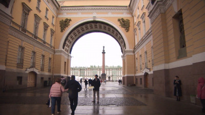 Петербуржцев предупредили о мокром снеге и +7 градусах 25 апреля