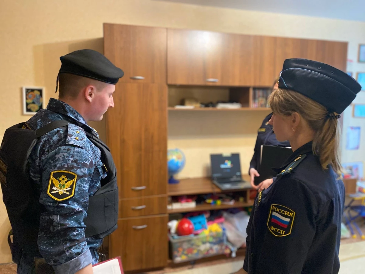 Суд обязал трех родственниц пустить глухонемую сестру жить к себе в квартиру - tvspb.ru