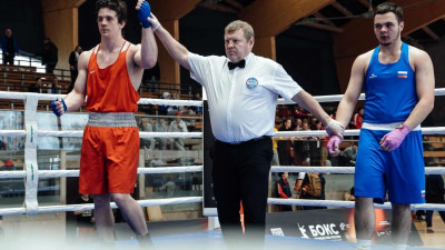 Петербуржцы завоевали шесть медалей на первенстве России по боксу среди юношей и девушек