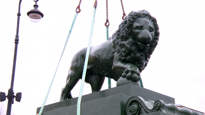 Мощные снаружи, хрупкие внутри: как восстанавливали медных львов с Дворцовой пристани