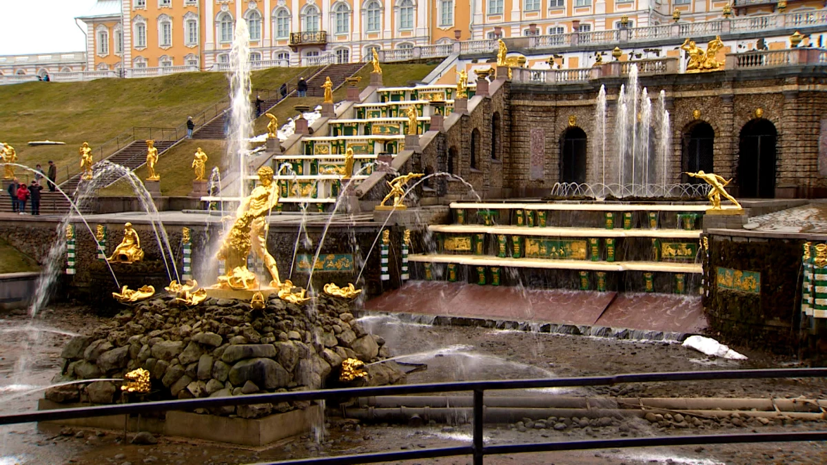 В Петергофе пройдет Осенний фестиваль фонтанов - tvspb.ru