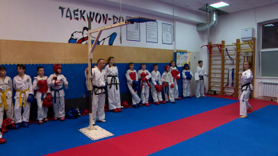 Спортсмены из Петербурга завоевали на чемпионате и первенстве России по тхэквондо 39 золотых медалей