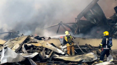 Пожар на улице Маршала Новикова тушили 12 часов