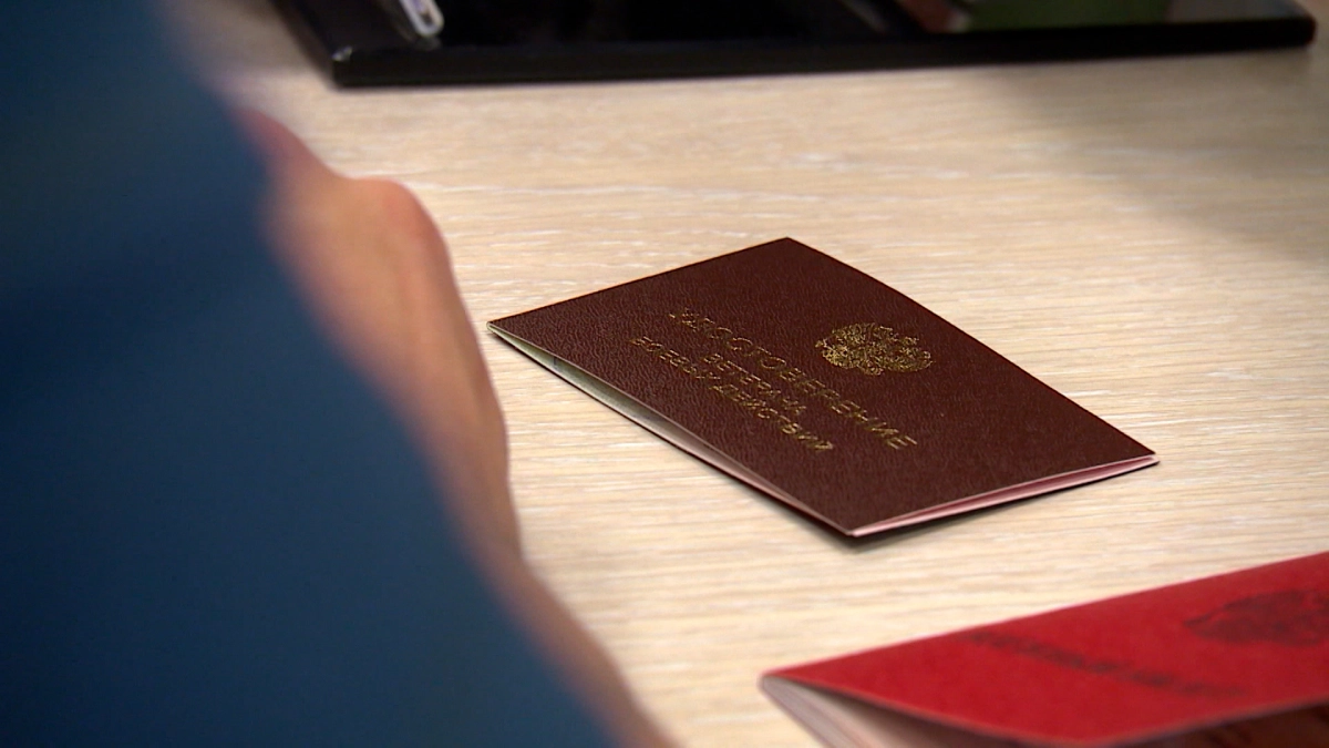 Почти 45 тысяч ветеранов Великой Отечественной войны проживают в Петербурге - tvspb.ru