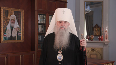 Митрополит Варсонофий поздравил всех верующих петербуржцев с Пасхой