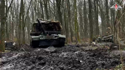 Танкисты группировки «Север» уничтожили замаскированные позиции и живую силу противника в курском приграничье