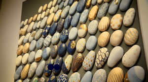 Выставка. «Взаимодействие. Фарфор Веры Бакастовой» в Главном штабе Государственного Эрмитажа