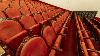 Александр Беглов: Субсидии из городского бюджета позволят негосударственным театрам расширить репертуар и привлечь дополнительную зрительскую аудиторию