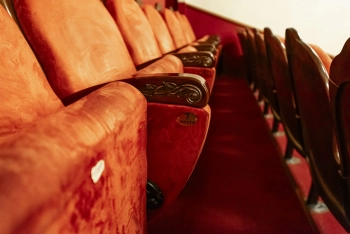 25 декабря Театр «На Литейном» отметит 15-летие спектакля «Тень Города»