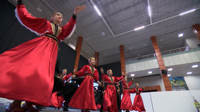 Фестиваль «Дружба народов – Единство России» собрал на берегах Невы участников из 45 регионов и зарубежья