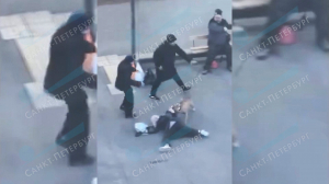 Озверевший амстафф и равнодушный хозяин. Бойцовая собака покалечила школьницу и пенсионерку