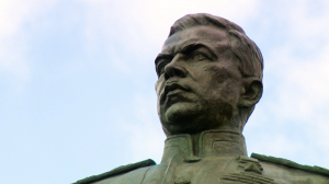 Памятники Победы. Памятник маршалу Говорову