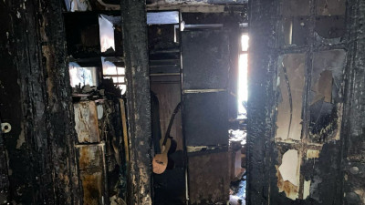 Появилось фото с места пожара на Васильевском острове, откуда эвакуировали 17 человек