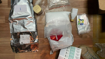 В Петербурге полиция изобличила наркобизнесмена и его компаньона в контрабанде