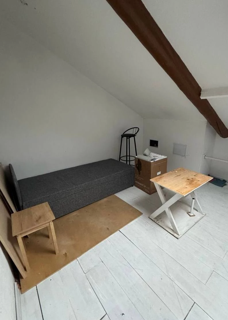 В «Доме Ф. Ф. Утемана» незаконно возвели мансарду, разделив ее на квартиры-студии - tvspb.ru