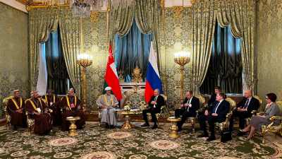 Владимир Путин начал переговоры с султаном Омана