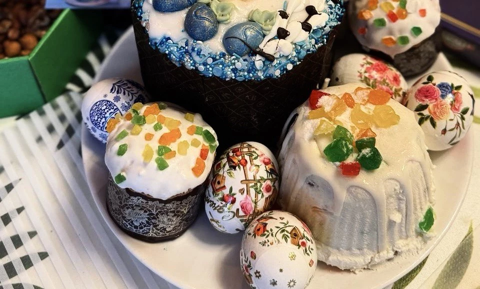 Женщина отравила семью бывшего любовника пасхальным яйцом - tvspb.ru