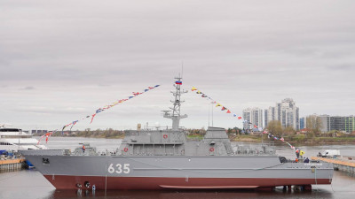 Александр Беглов: На Средне-Невском судостроительном заводе спустили на воду минный тральщик «Полярный»