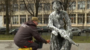 Водные процедуры для памятников