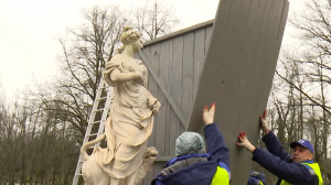 К туристическому сезону — готов: Павловский парк прихорашивается к лету