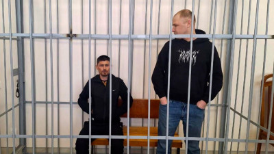 Грабители получили срок за украденные на улице Зосимова телевизор и проигрыватель