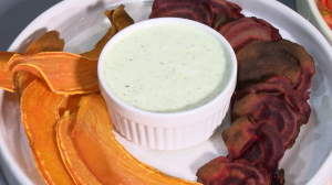 Каких продуктов не должно быть в корзине и чем можно их заменить, когда  очень хочется похрустеть