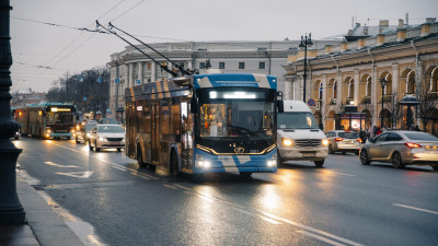Как ходит общественный транспорт во время ремонта на пересечении Невского и Литейного проспектов