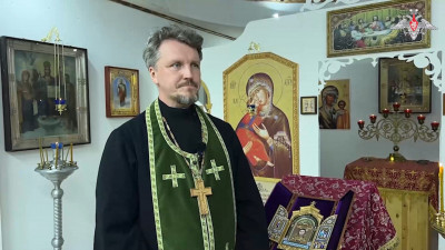 Военные священники Центрального ВО впервые доставили частицу благодатного огня в зону СВО