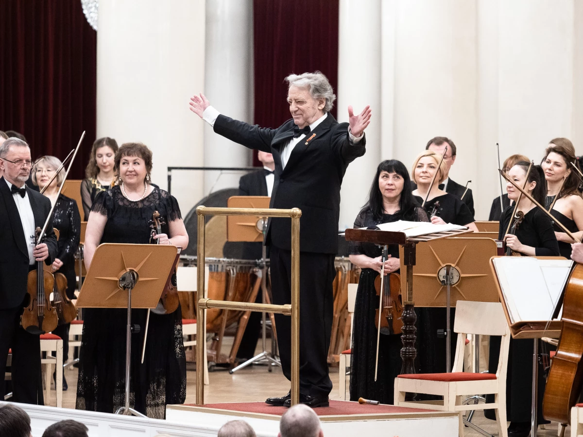 7 апреля в БКЗ «Октябрьский» пройдет концерт «Музыка радости. День рождения Маэстро!» - tvspb.ru