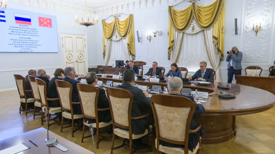 Александр Беглов встретился в Смольном с президентом Кубы Мигелем Диас-Канелем Бермудесом