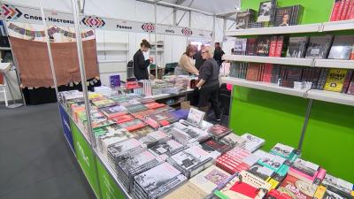 Книжный салон, который откроется 22 мая на Дворцовой площади, собрал более 200 участников