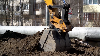 В Выборгском районе до конца 2026 года заменят более 2,5 км тепловых сетей