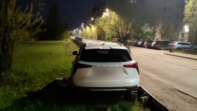 Автоугонщика, мчавшего в Колпино, остановили выстрелами из табельного