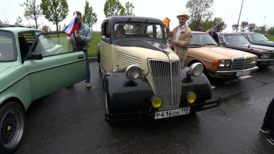 Волги и электробусы: в Петербурге прошел Международный транспортный фестиваль