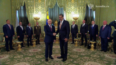 В Кремле начались переговоры Владимира Путина и Николаса Мадуро