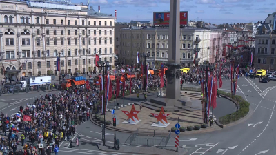 В Петербурге началось шествие «Бессмертного полка»