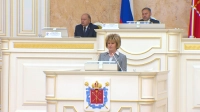 Ирина Потехина выступила с докладом на заседании Законодательного Собрания Санкт-Петербурга