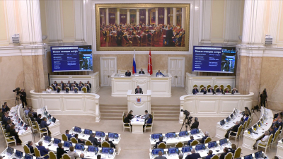 Александр Беглов рассказал о планах по развитию метрополитена в Петербурге