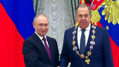 Министр иностранных дел Сергей Лавров удостоен ордена Святого апостола Андрея Первозванного