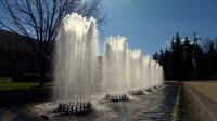Сезон фонтанов открыт: в Петербурге начали работу около сотни фонтанов