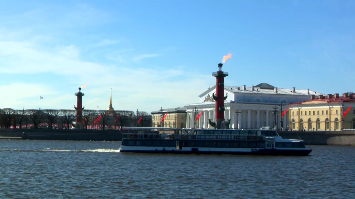 Погода не подвела: 9 мая в Петербурге пройдёт без осадков - tvspb.ru