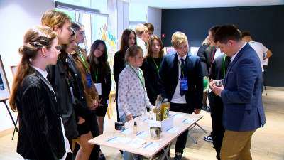 В детском технопарке «Кванториум» прошел третий ежегодный научно-технический фестиваль «Квант-Фест»