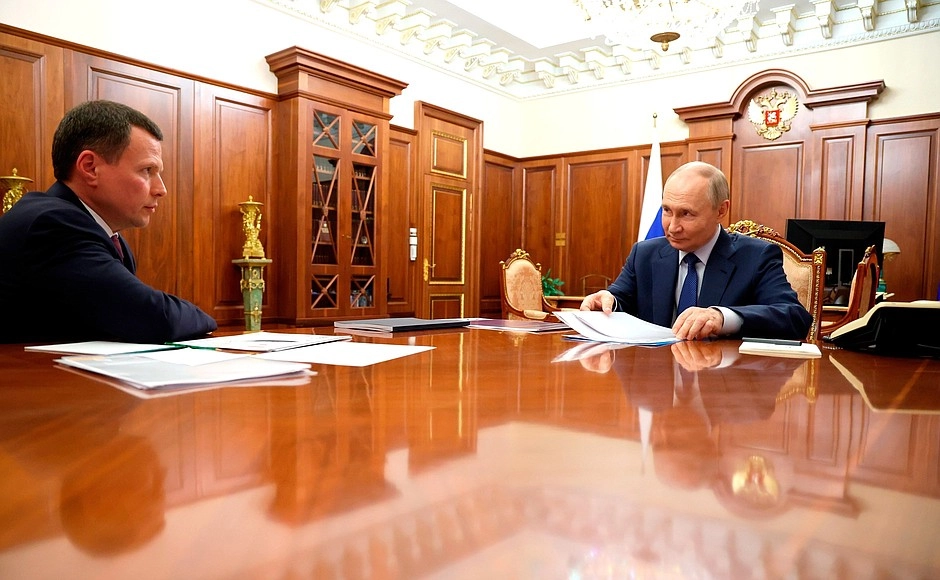 Владимир Путин провел рабочую встречу с главой «Роснано» - tvspb.ru