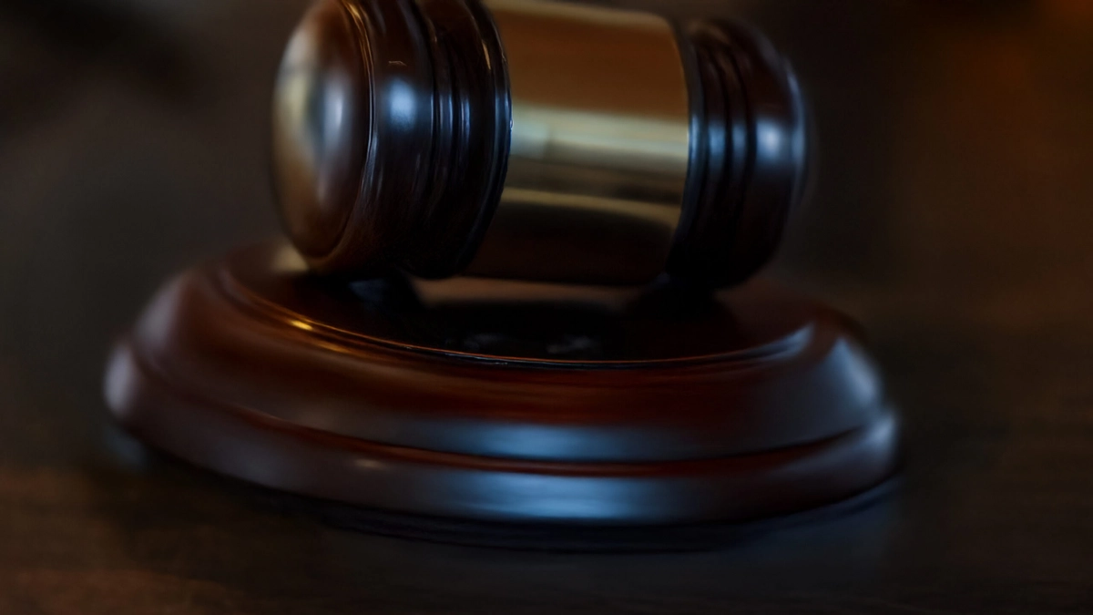 Суд в Петербурге зарегистрировал дело гражданина, дискредитировавшего армию по радио - tvspb.ru