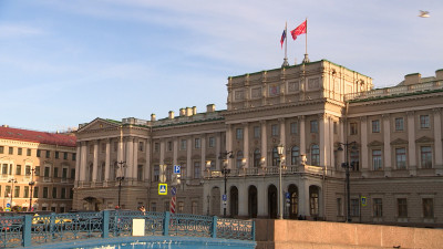 Штрафы за проезд без билета и алкобары: какие вопросы обсудят на заседании парламента в Мариинском дворце