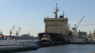 Туристический сезон в Петербурге стартует с масштабного Фестиваля ледоколов
