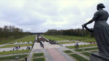 В дни празднования 80-летия Победы в Петербурге отметили юбилеи главных военных и блокадных памятников