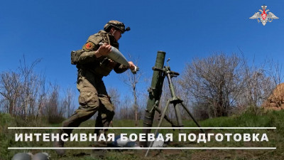 Как военнослужащие отрабатывают боевые навыки на полигоне в зоне СВО